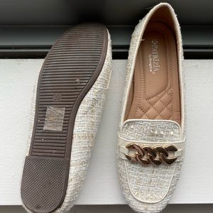 Patrizia by Springstep white loafers